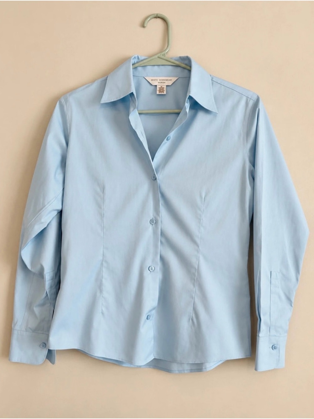 Petite Sophisticate Light Blue Fitted Non-Iron Button-Down Shirt – Small Petite